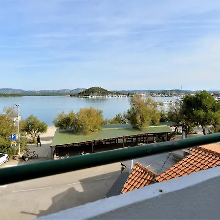 Helena - One Bedroom With Balcony And Sea View - A1